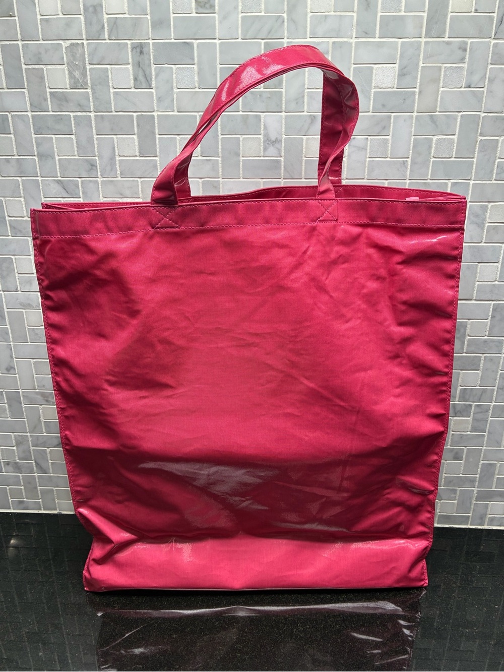 New Gucci Signature Pink Nylon Tote Shopper Bag Large Logo Italy NWT - Picture 7 of 11